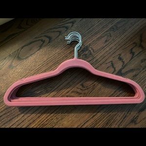 10 slim line hangers